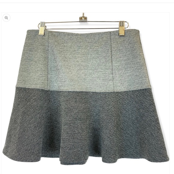 Theory knit skater skirt in gray tones Sz 4 - Picture 1 of 9